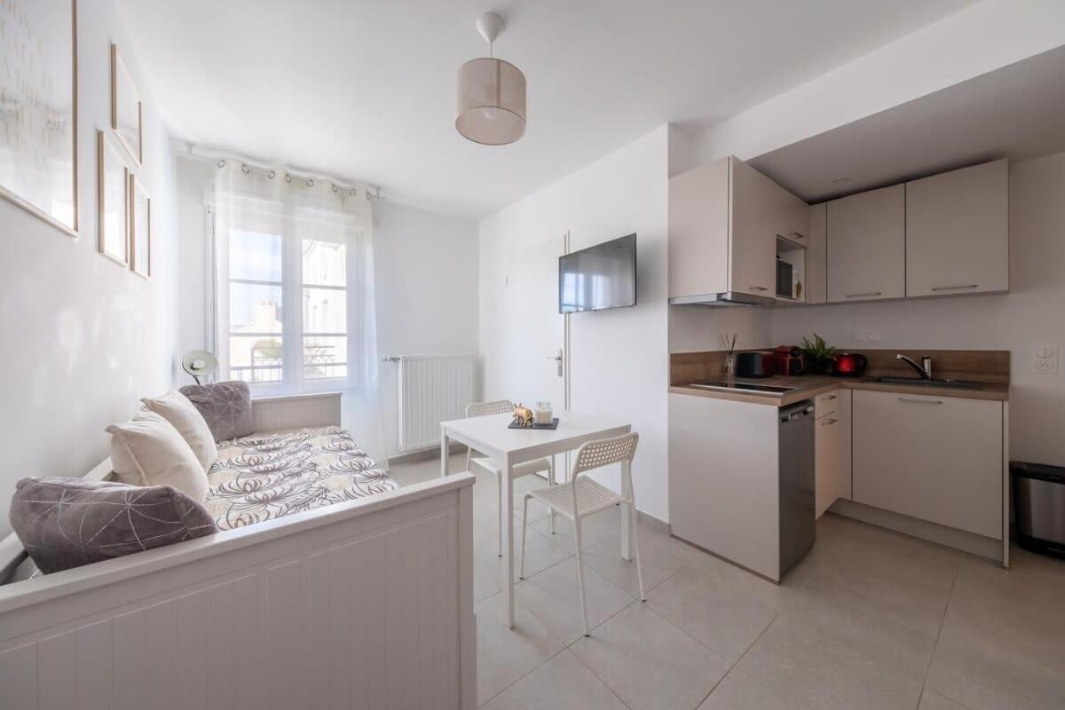 S5 Disney Studio Appartement Cosy Serris Exterior foto